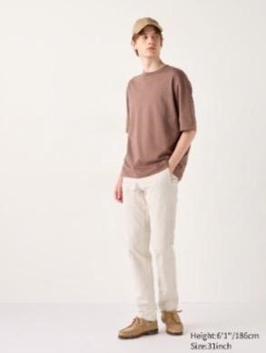  Uniqlo Slim Fit Chinos 