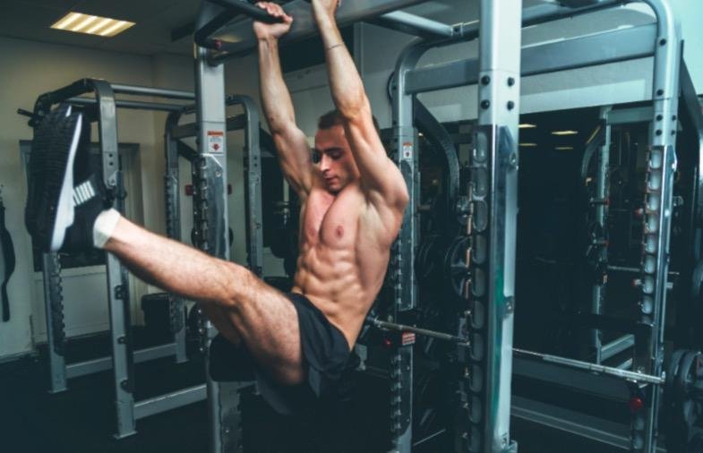 Hanging Leg Raises to Strengthen the Core