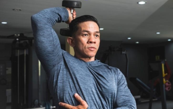 The 6 Best Dumbbell Tricep Exercises for Explosive Growth